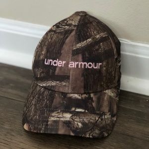 Under Armour camo hat